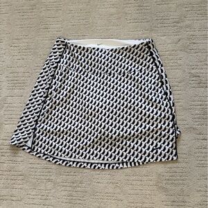 Nike Dry Fit UV  Golf Black and White Patterned Women's Skort